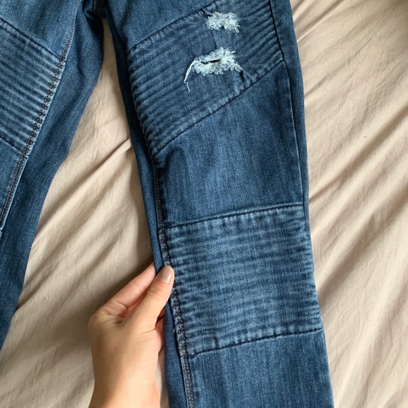 Kendall and Kylie Motto jeans - Picture 2 of 3